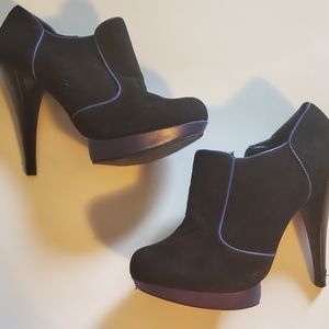 Womens Aldo leather bootie